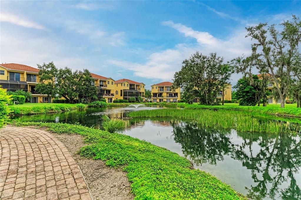 For Sale: $499,000 (4 beds, 3 baths, 2828 Square Feet)