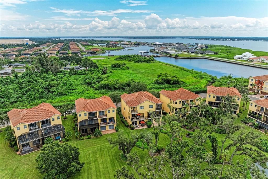 For Sale: $499,000 (4 beds, 3 baths, 2828 Square Feet)