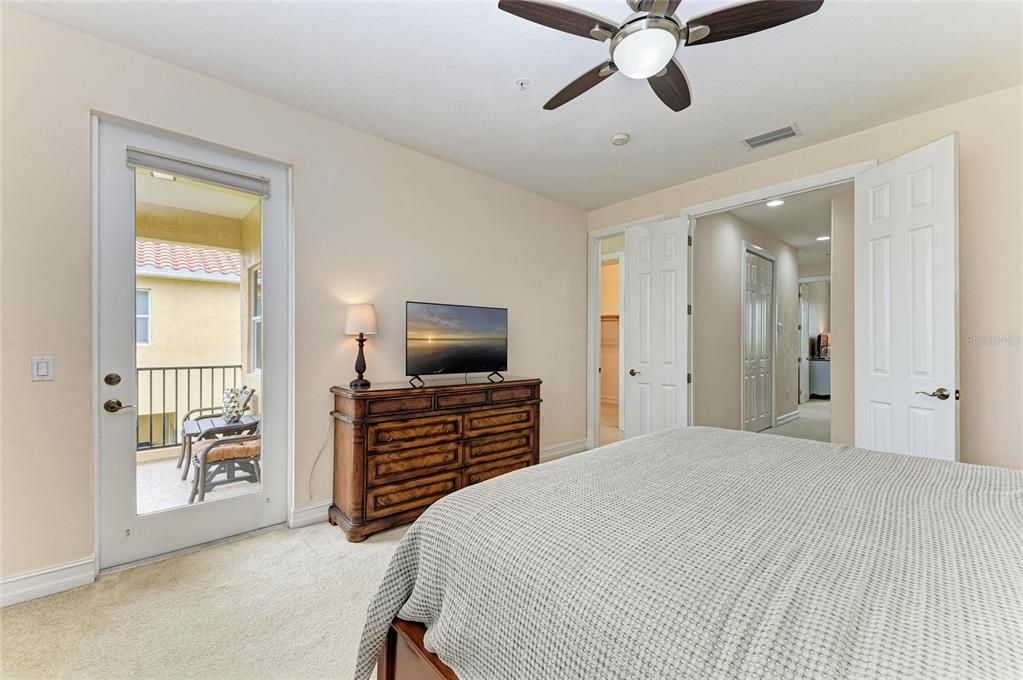 For Sale: $499,000 (4 beds, 3 baths, 2828 Square Feet)