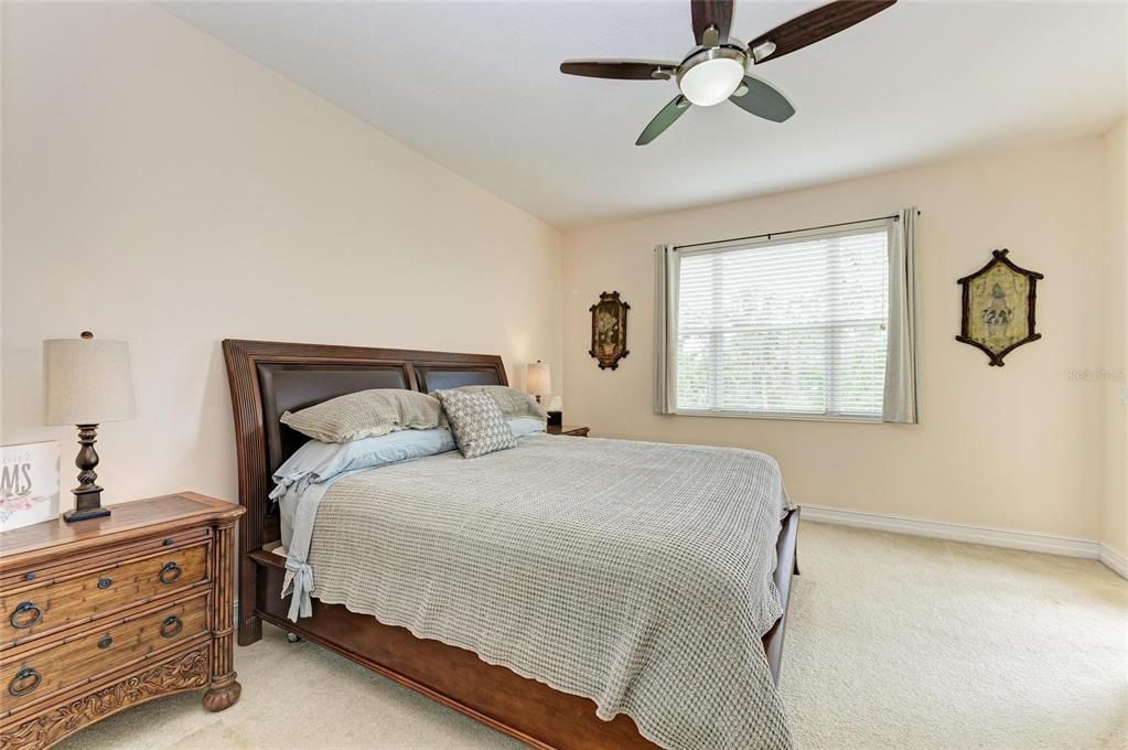 For Sale: $499,000 (4 beds, 3 baths, 2828 Square Feet)