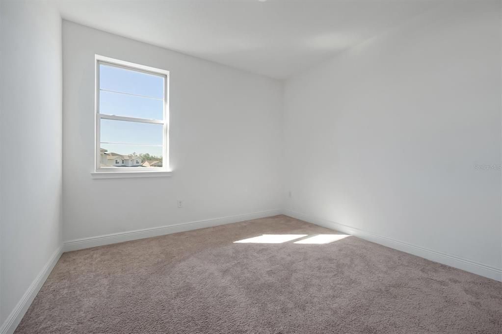 待售: $610,000 (6 贝兹, 3 浴室, 2875 平方英尺)