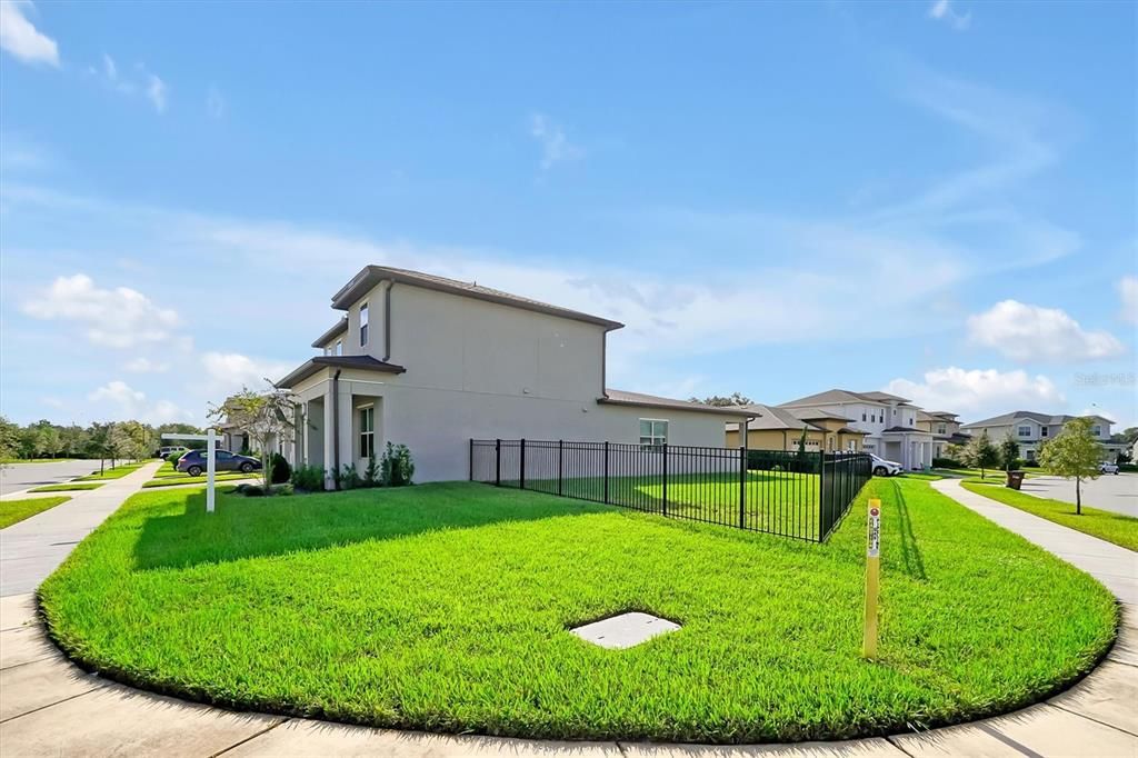 待售: $610,000 (6 贝兹, 3 浴室, 2875 平方英尺)