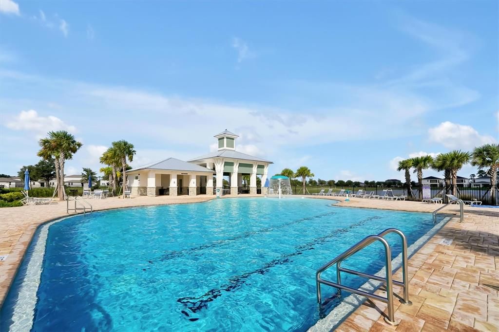 待售: $610,000 (6 贝兹, 3 浴室, 2875 平方英尺)