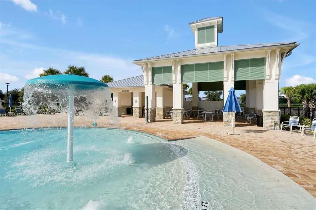 待售: $610,000 (6 贝兹, 3 浴室, 2875 平方英尺)