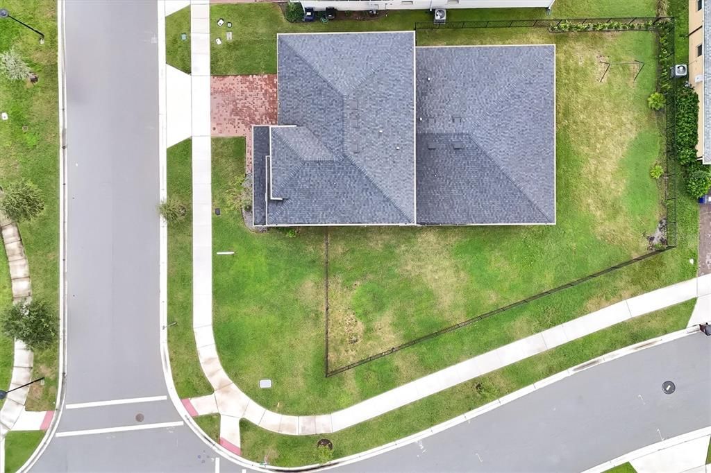 待售: $610,000 (6 贝兹, 3 浴室, 2875 平方英尺)