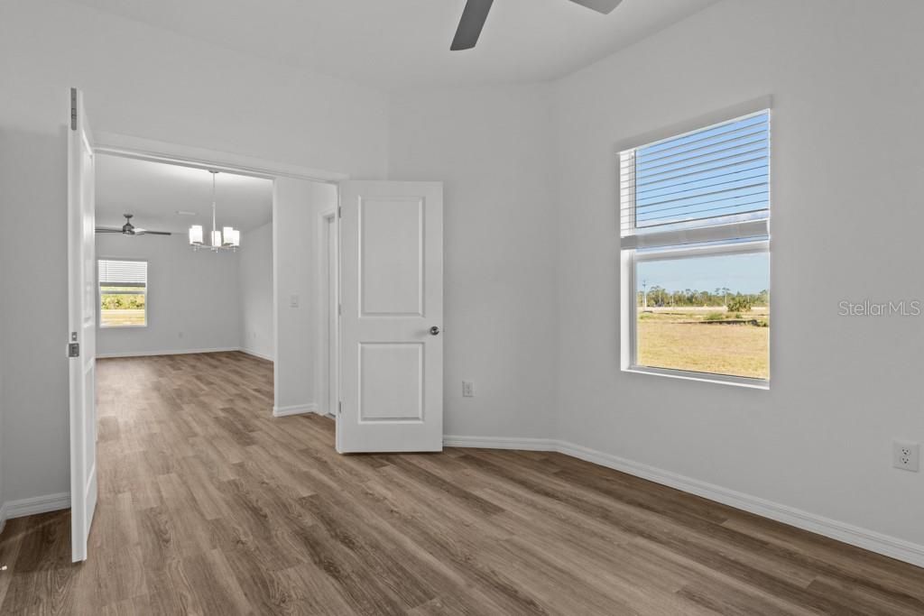 En Venta: $569,900 (12 camas, 0 baños, 3016 Pies cuadrados)