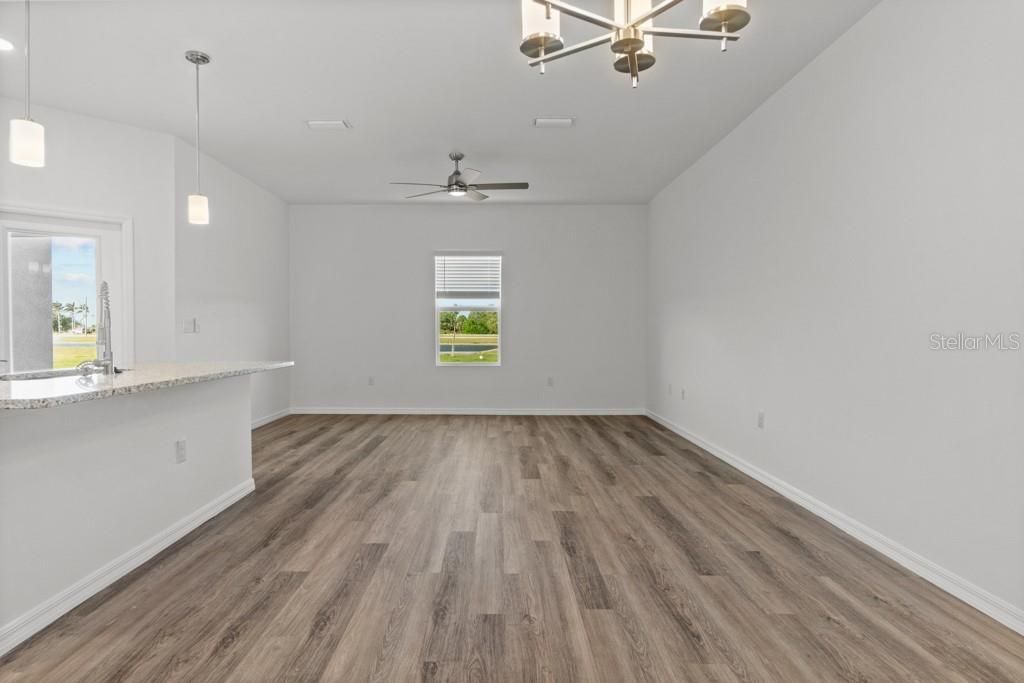 En Venta: $569,900 (12 camas, 0 baños, 3016 Pies cuadrados)