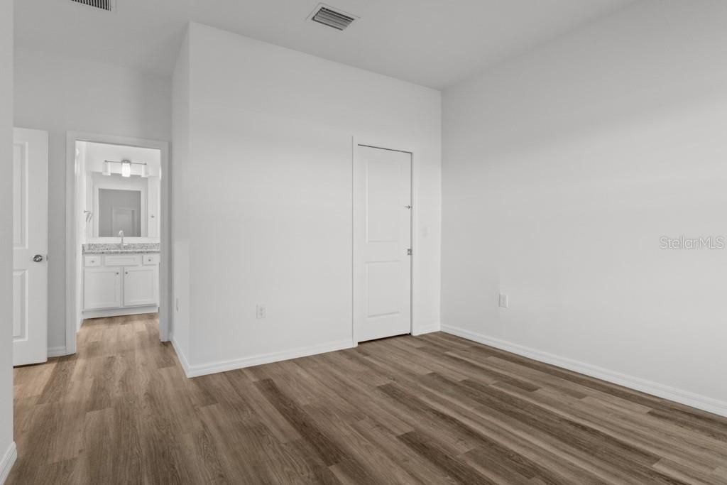 En Venta: $569,900 (12 camas, 0 baños, 3016 Pies cuadrados)