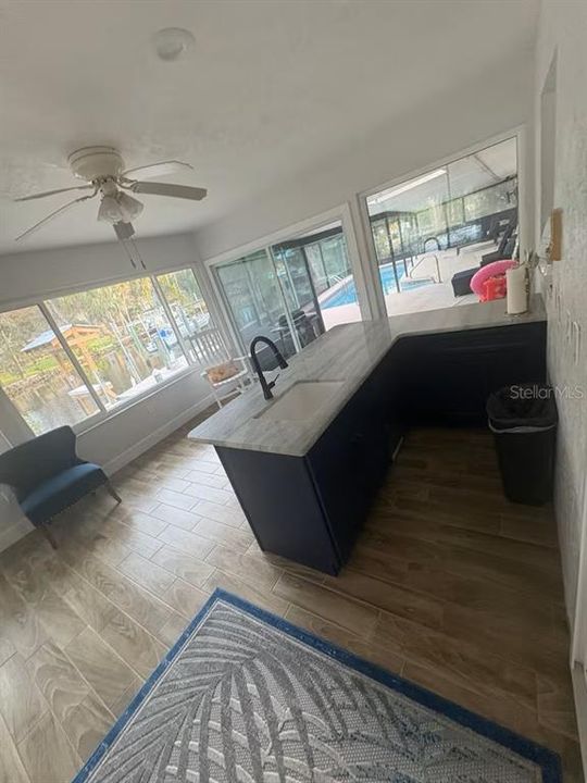 В аренду: $4,500 (4 спален, 3 ванн, 2610 Квадратных фут)