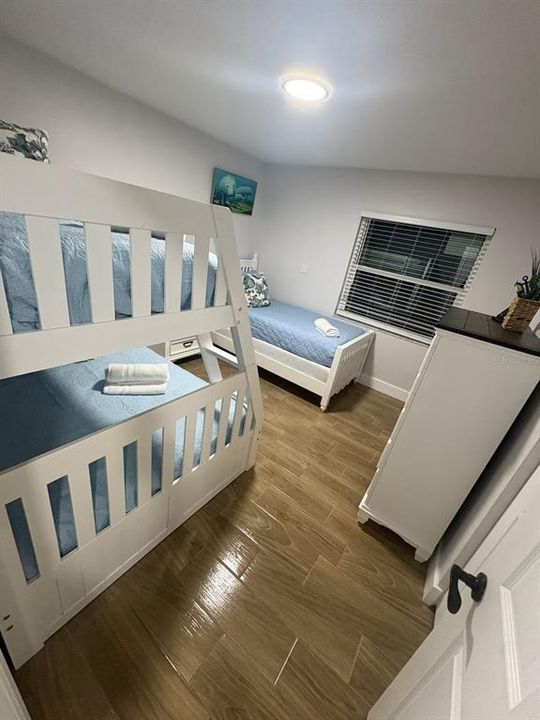 В аренду: $4,500 (4 спален, 3 ванн, 2610 Квадратных фут)