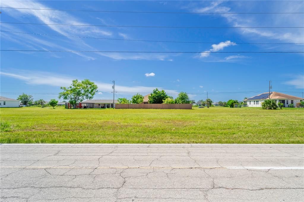 待售: $55,000 (0.23 acres)