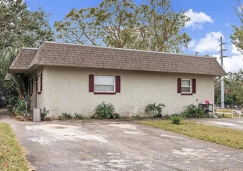 Recently Sold: $420,000 (4 beds, 0 baths, 1950 Square Feet)