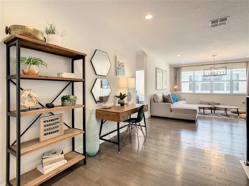 待售: $839,000 (9 贝兹, 7 浴室, 3979 平方英尺)