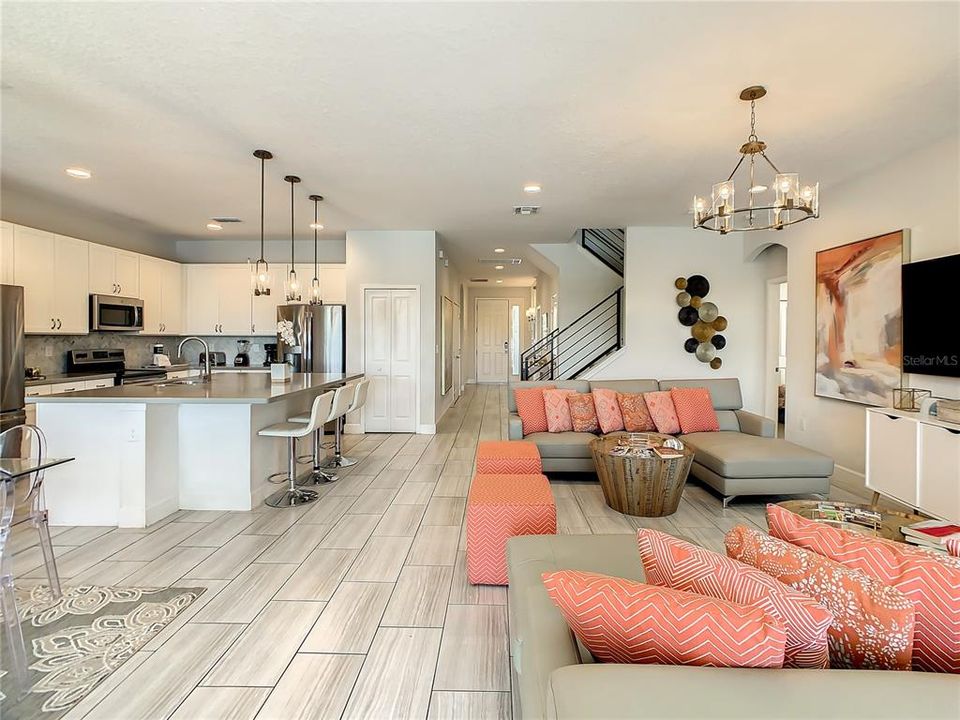 待售: $839,000 (9 贝兹, 7 浴室, 3979 平方英尺)