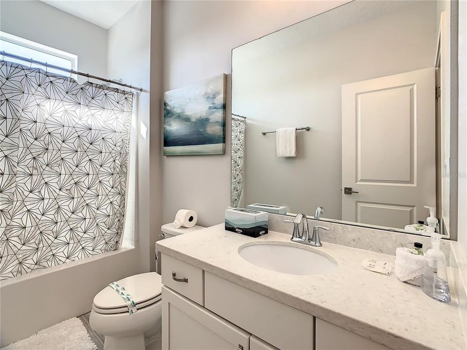 待售: $839,000 (9 贝兹, 7 浴室, 3979 平方英尺)