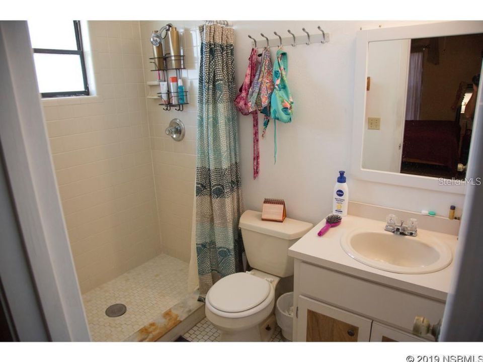 For Sale: $639,900 (3 beds, 3 baths, 1872 Square Feet)