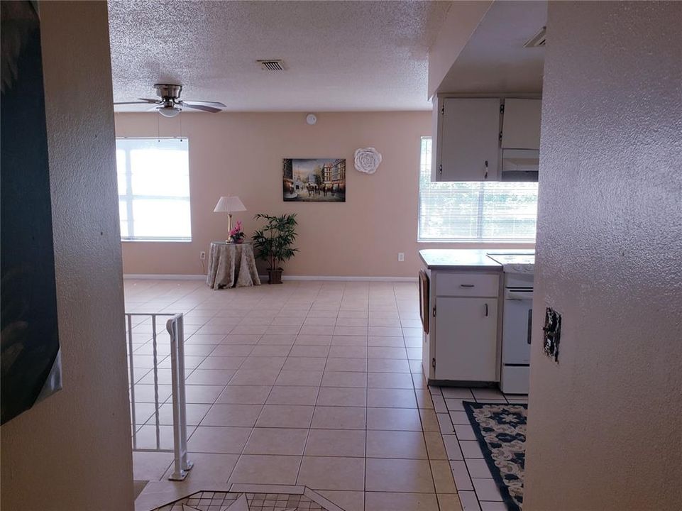 For Sale: $639,900 (3 beds, 3 baths, 1872 Square Feet)