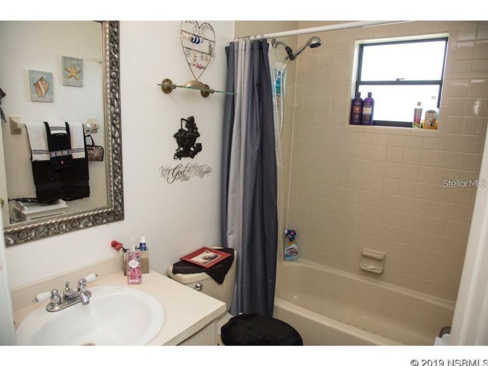 For Sale: $639,900 (3 beds, 3 baths, 1872 Square Feet)