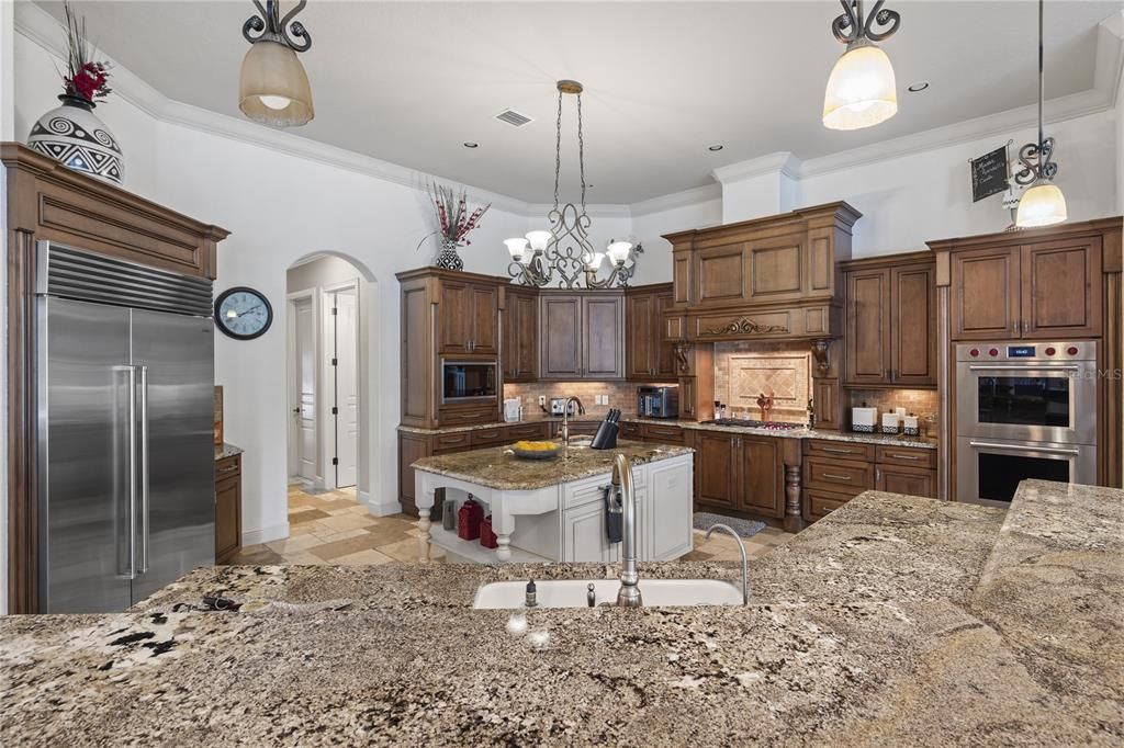 待售: $2,699,000 (5 贝兹, 5 浴室, 5878 平方英尺)