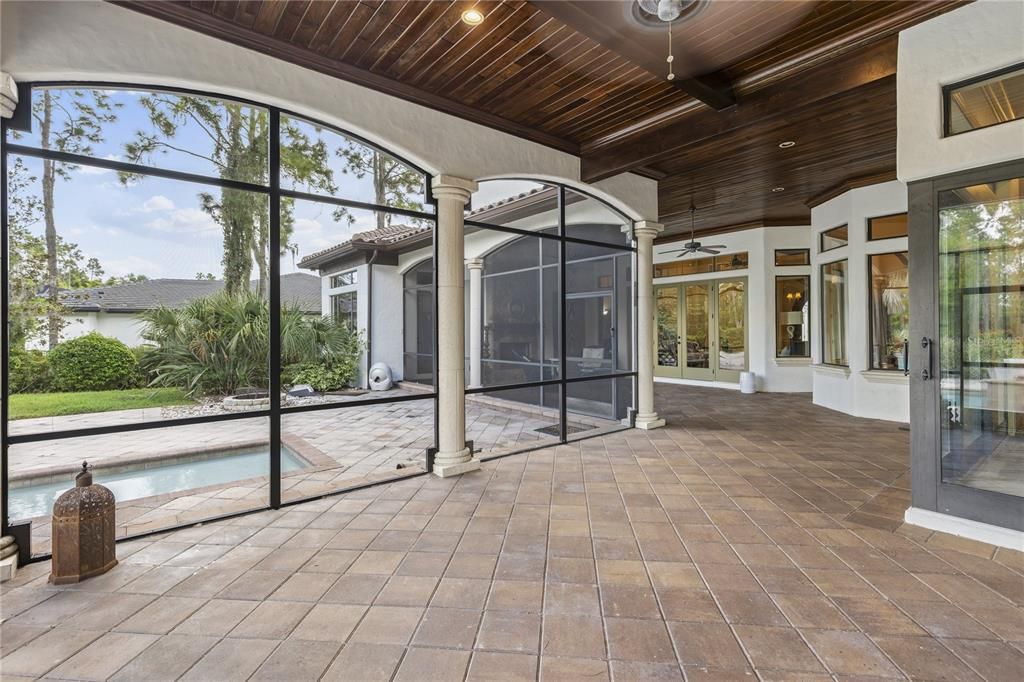 待售: $2,699,000 (5 贝兹, 5 浴室, 5878 平方英尺)