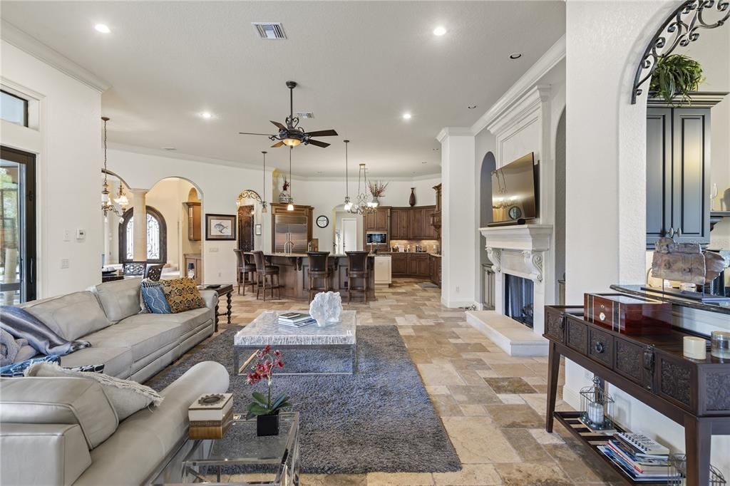 待售: $2,699,000 (5 贝兹, 5 浴室, 5878 平方英尺)