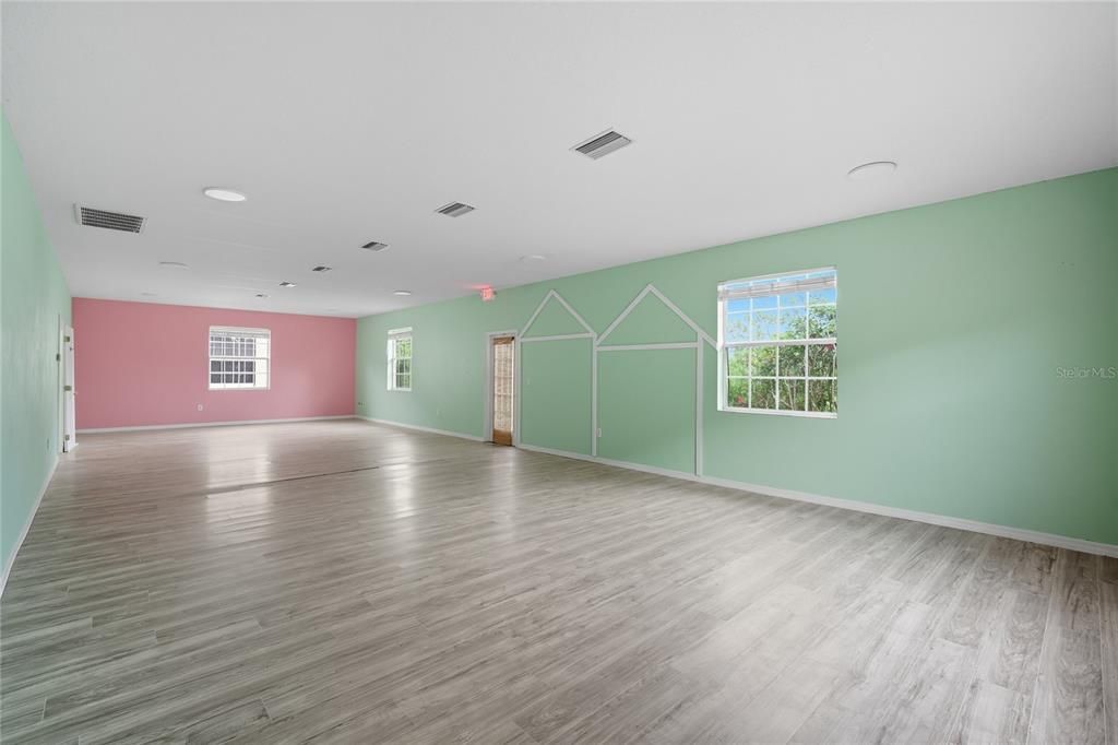 Active With Contract: $700,000 (0 beds, 0 baths, 2500 Square Feet)