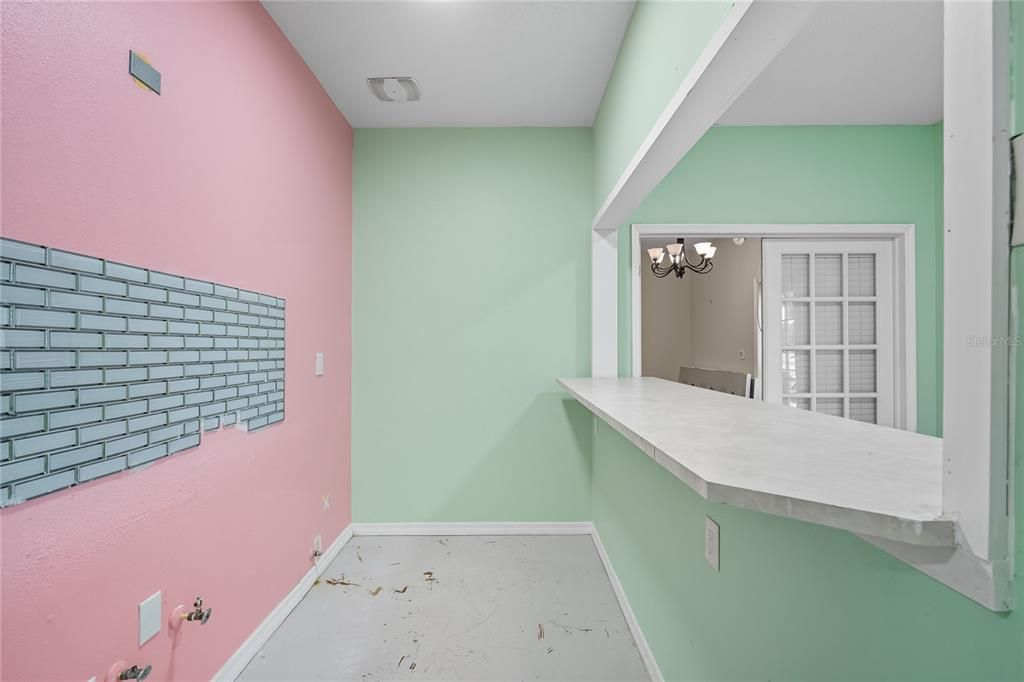 Active With Contract: $700,000 (0 beds, 0 baths, 2500 Square Feet)