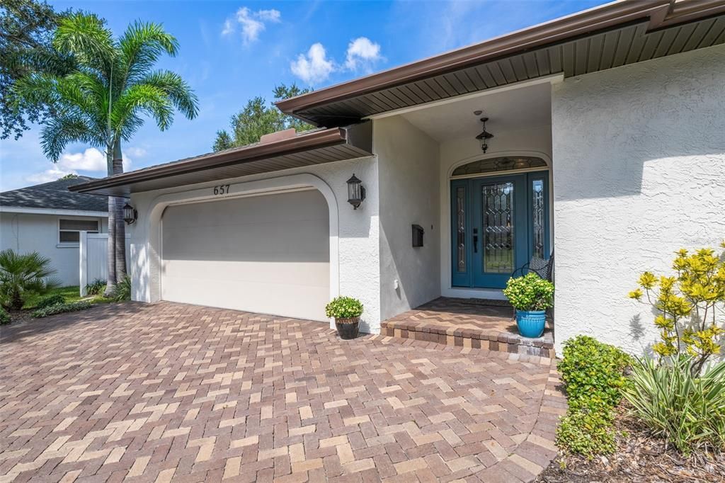 待售: $840,000 (3 贝兹, 3 浴室, 2413 平方英尺)