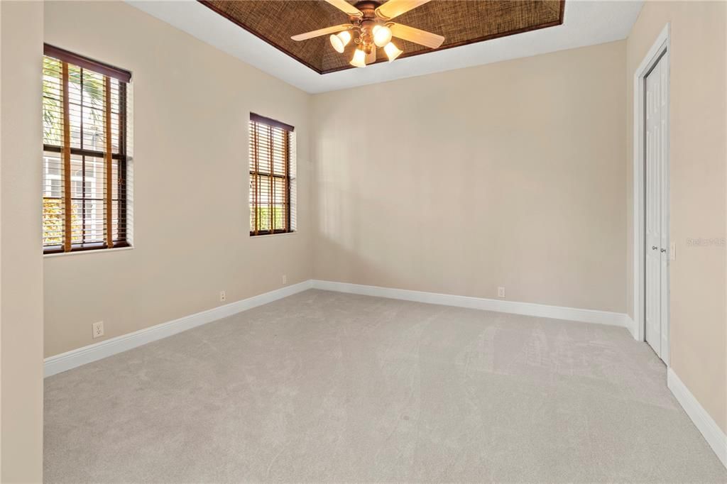 En Renta: $6,500 (4 camas, 3 baños, 3950 Pies cuadrados)