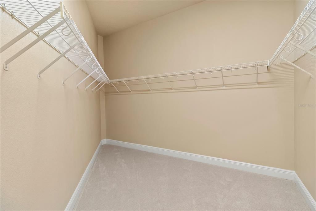 En Renta: $6,500 (4 camas, 3 baños, 3950 Pies cuadrados)