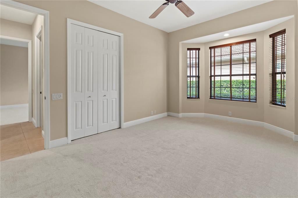 En Renta: $6,500 (4 camas, 3 baños, 3950 Pies cuadrados)