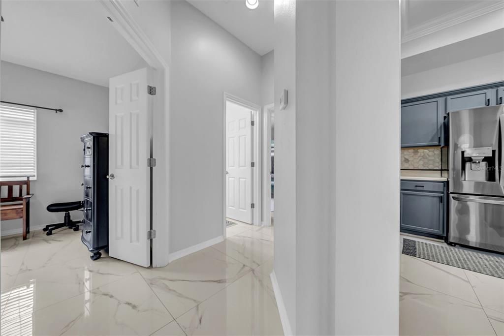 For Sale: $439,999 (4 beds, 3 baths, 2212 Square Feet)