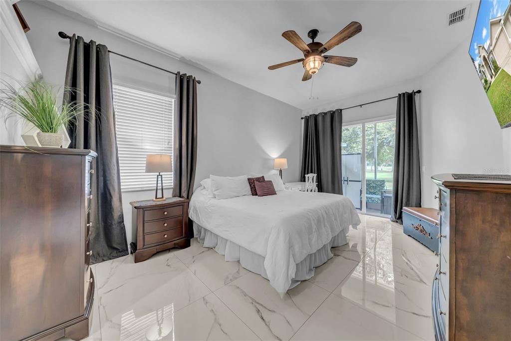 For Sale: $439,999 (4 beds, 3 baths, 2212 Square Feet)