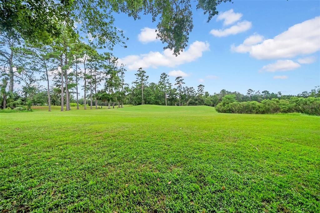 For Sale: $439,999 (4 beds, 3 baths, 2212 Square Feet)