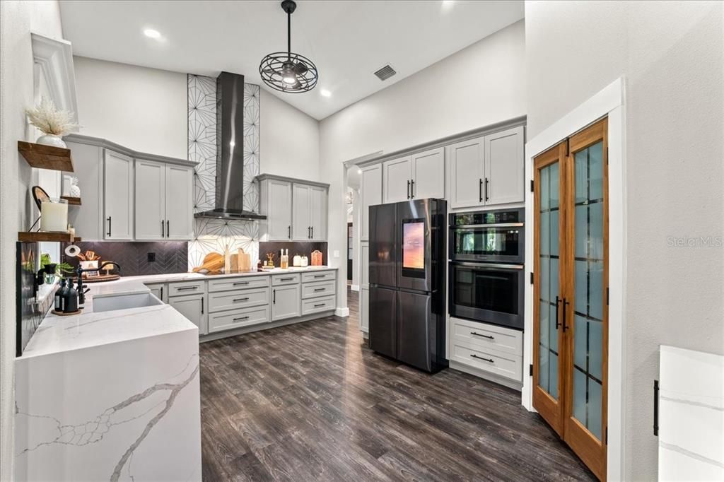 待售: $1,199,999 (4 贝兹, 2 浴室, 2627 平方英尺)