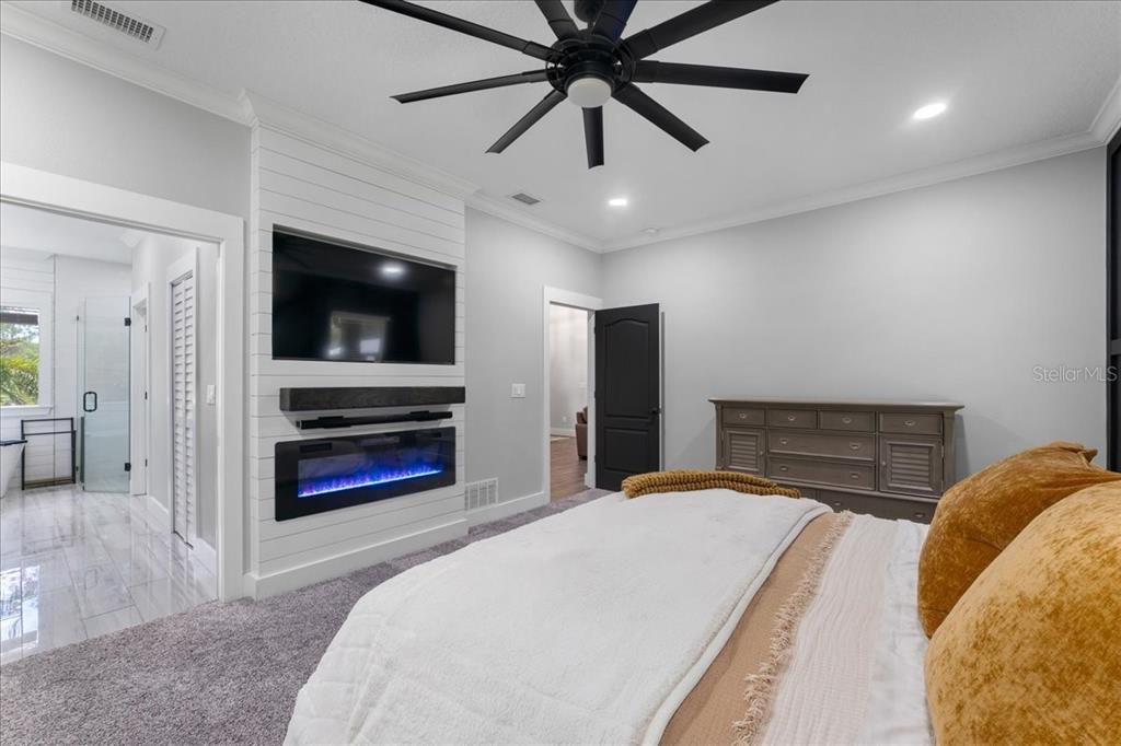 待售: $1,199,999 (4 贝兹, 2 浴室, 2627 平方英尺)