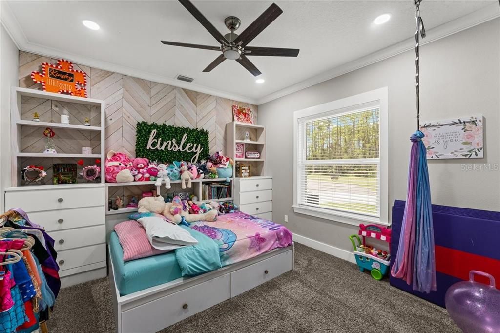 待售: $1,199,999 (4 贝兹, 2 浴室, 2627 平方英尺)