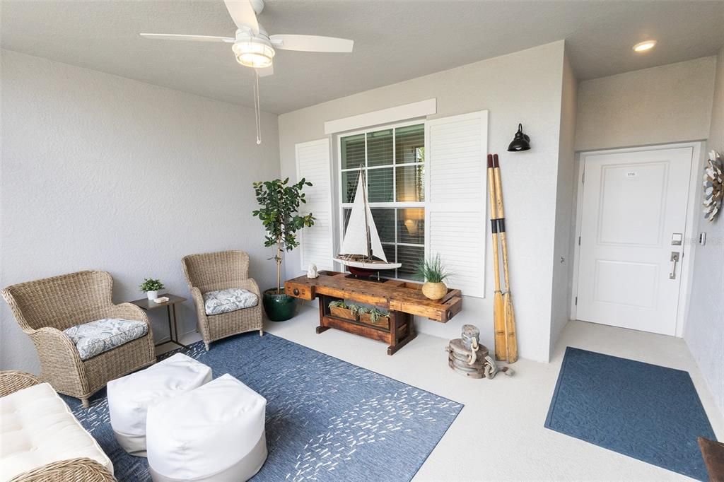 Active With Contract: $278,700 (2 beds, 2 baths, 1366 Square Feet)