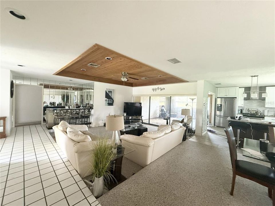 Active With Contract: $215,000 (2 beds, 2 baths, 2073 Square Feet)