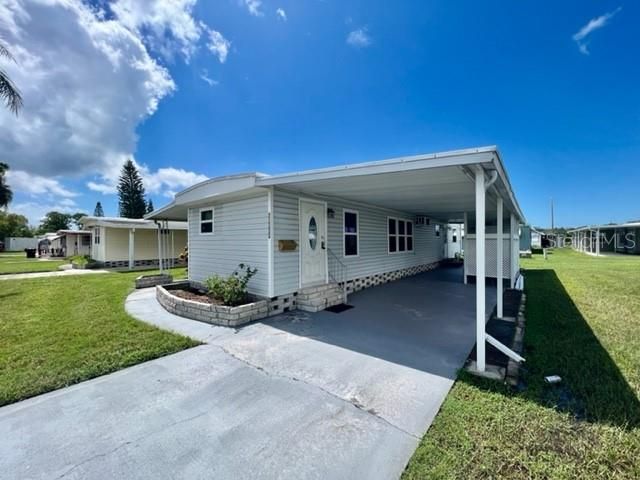 待售: $93,500 (2 贝兹, 1 浴室, 672 平方英尺)