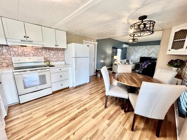 待售: $93,500 (2 贝兹, 1 浴室, 672 平方英尺)