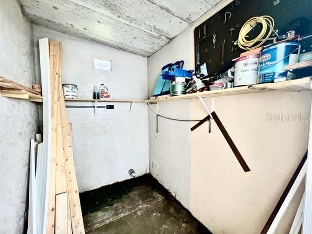 待售: $93,500 (2 贝兹, 1 浴室, 672 平方英尺)