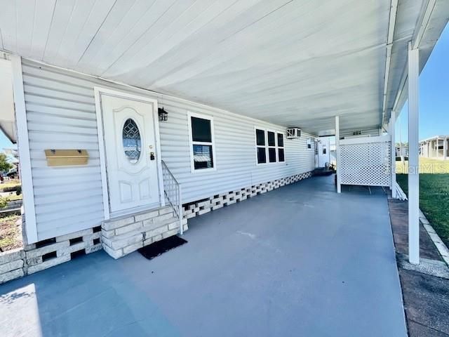 待售: $93,500 (2 贝兹, 1 浴室, 672 平方英尺)