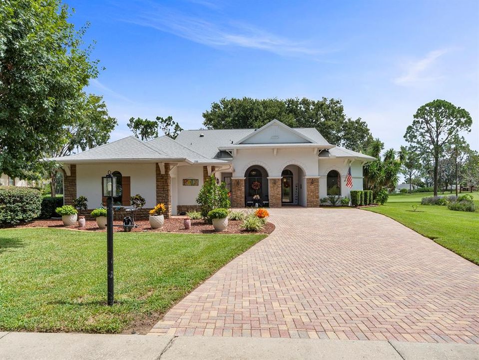 For Sale: $648,900 (4 beds, 3 baths, 3294 Square Feet)