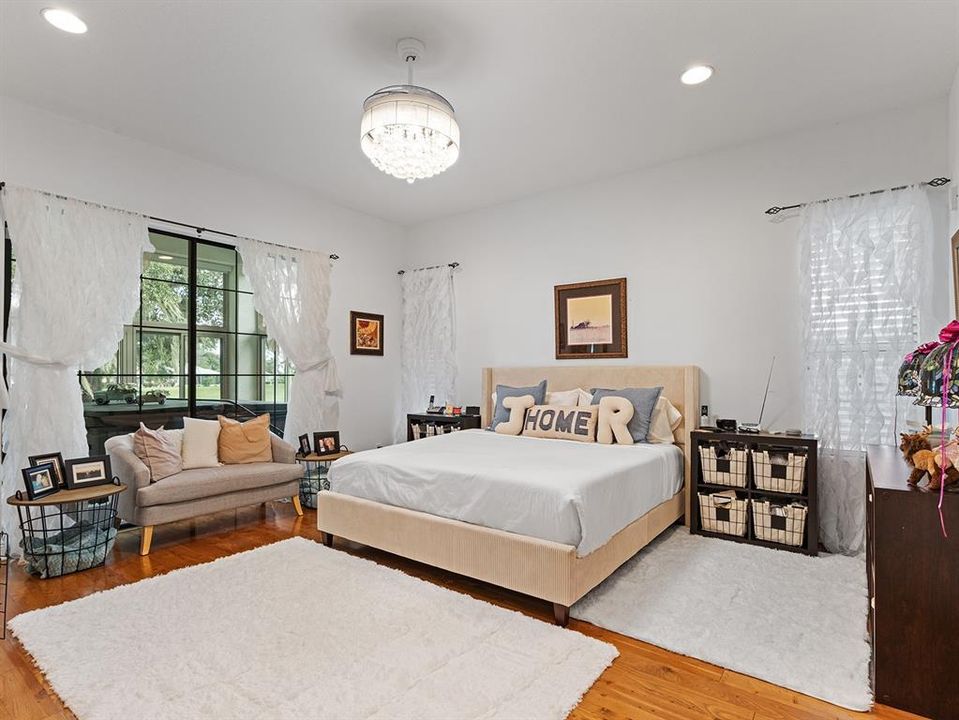 For Sale: $648,900 (4 beds, 3 baths, 3294 Square Feet)