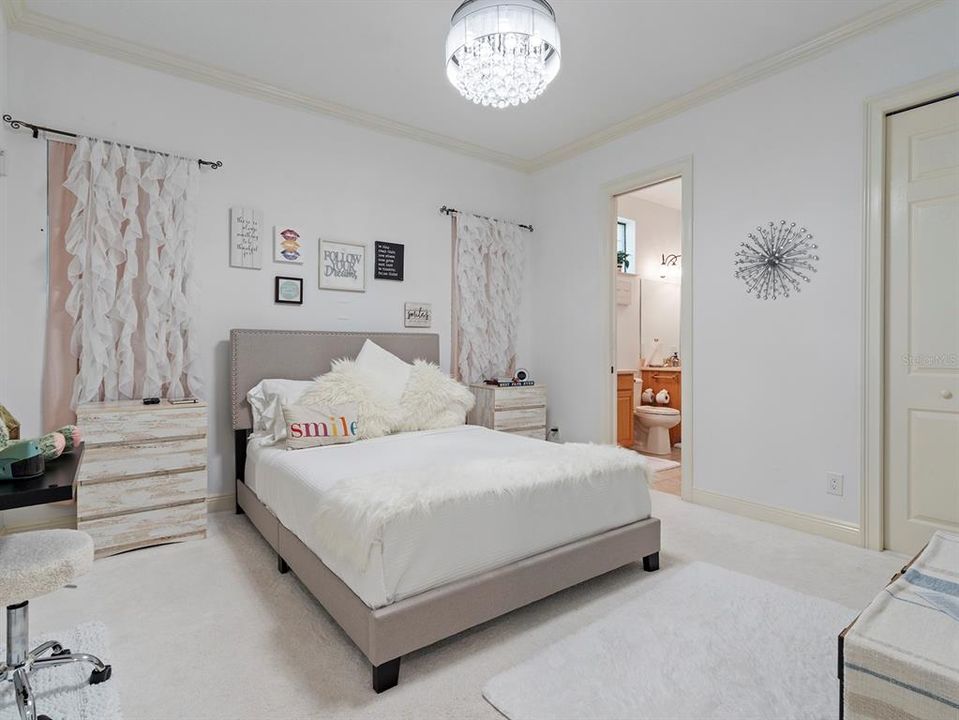 For Sale: $648,900 (4 beds, 3 baths, 3294 Square Feet)