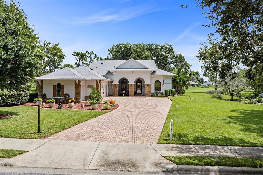 For Sale: $648,900 (4 beds, 3 baths, 3294 Square Feet)