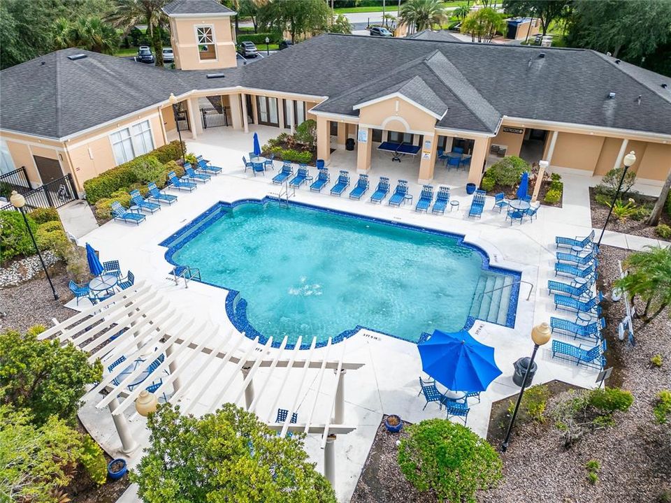 Active With Contract: $199,900 (2 beds, 2 baths, 1117 Square Feet)