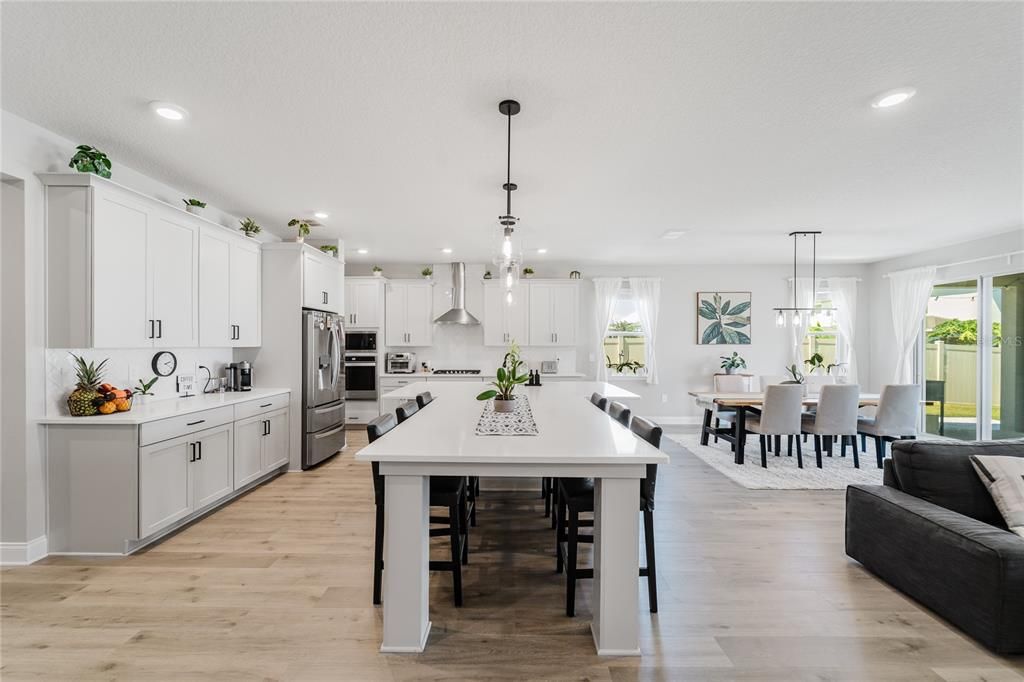 待售: $638,000 (4 贝兹, 3 浴室, 2742 平方英尺)