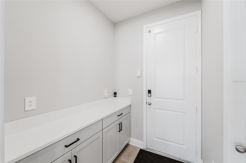 待售: $638,000 (4 贝兹, 3 浴室, 2742 平方英尺)